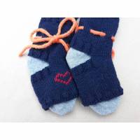 Handgestrickte Yoga Socken für Babys Bild 1