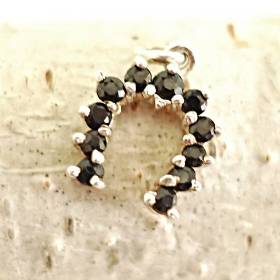 Original Vintage - nachtblauer Saphir Anhänger in Hufeisenform