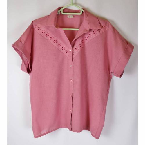 True Vintage Süße Kurzarm Bluse Größe M 38/40 Spitzenborte Altrosa Rosa Beere Leinenoptik Lochstickerei Shabby Western Blogger Look