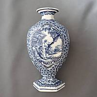 Schöne kleine Vase von Franz Anton Mehlem-Bonn mit Blaumalerei Bild 1