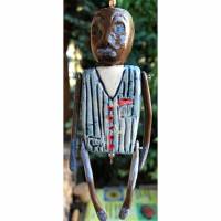 Keramik-Figur "Mann mit gestreiftem Anzug" in Geschenkbox mit Schuber - Geldgeschenk