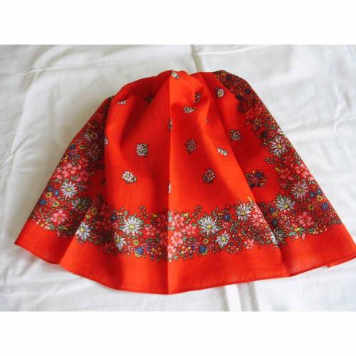 Vintage Nickituch/Halstuch in rot mit Blumen aus den 70er Jahren