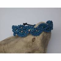 Blaues Makrameearmband auf Leder mit Perlen Bild 6