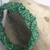 Grünes Makramee Armband mit Perlen Bild 5