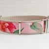 Hundehalsband mit Blumen, floral, romantisch, rosa und beige, Gurtband in beige, Halsband Bild 2