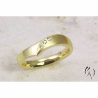 Schmaler Ring aus Gold 585/- mit Brillanten, Irisblatt Bild 1