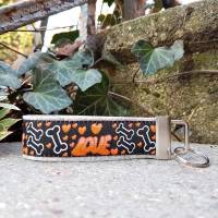 Schlüsselband Schlüsselanhänger Wollfilz hellgrau Webband Knochen Love Hunde orange Geschenk! Bild 1