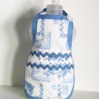 Spülischürze, Rosen-Schürze Spülmittelflasche, Spüliflasche-Schürze, Spülmitteflaschen-Schürze, blaue Rosen Bild 10