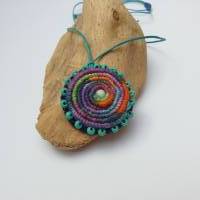 Textilschmuck, schöne Spirale mit Rocailles umrandet Bild 5
