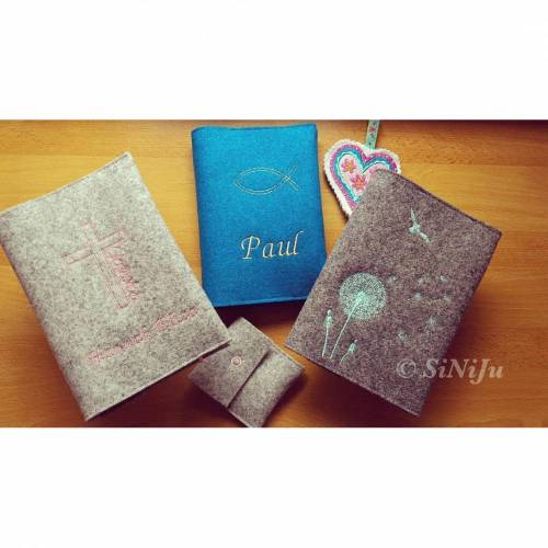 Individuelle Gotteslobhuelle aus Wollfilz, personalisiert bestickt