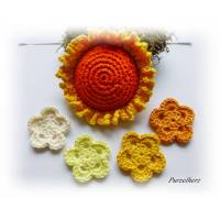 5- teiliges Häkelset mit Blumen u. Taschenbaumler - Häkelapplikation - orange, gelb