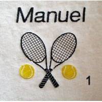 Besticktes Handtuch mit Tennis motiv und Namen Bild 1