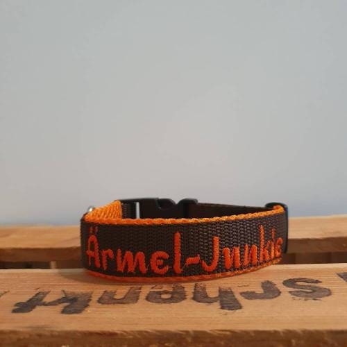 Halsband  Ärmeljunkie 33-37cm