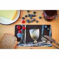 Frühstücksbrettchen Weinglas Fensterscheibe Fotografie Brettchen aus Melamin, spülmaschinenfest, Schneidebrett 14 x 23 cm Bild 1
