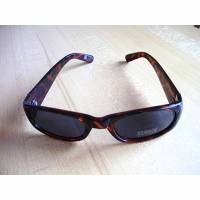 Vintage Sonnenbrille Leo-Optik aus den 80er Jahren Bild 1