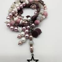Mehrreihiges Perlen-Armband mit Stern-Anhänger in rosa weiß silber, elastisch und flexibel anpassbar Bild 2