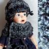 Bommelmütze und Schlauchschal gestrickt aus Wolle Grau Anthrazit Farbverlauf für ein Puppenkind Kopfumfang von 27 cm Bild 8
