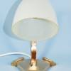 50er Jahre Tischlampe Leuchte Nachtlicht klein schlicht fifties Messing Tütenschirm gold weiß vintage Bild 4