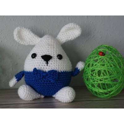Amigurumi Häkelanleitung für den Hasen Max