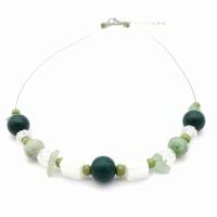 Perlen- Halskette mit Naturstein in grün weiß, 42 cm handgemachtes Unikat Bild 4