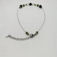 Perlen- Halskette mit Naturstein in grün weiß, 42 cm handgemachtes Unikat Bild 9