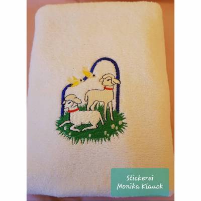Handtuch, cremeweiß, 50x100 cm, mit "2 Schäfchen" und nach Wunsch mit Namen