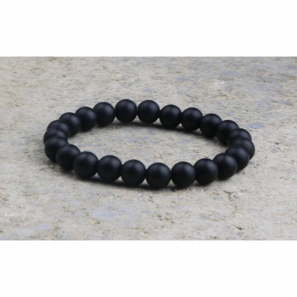 Black Onyx Mono. Das Armband für Männer aus schwarzen Perlen. Bild 1