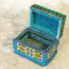 ausgefallene kleine kunst box unikat schmuckbox maritim holz schmuckkästchen blau mit fisch personalisierbar Bild 4