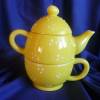 Süße gelbe Teekanne mit Tasse für 2 Tassen Tee Bild 8