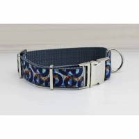 Hundehalsband mit Muster, abstrakt, dunkelblau und hellblau, Gurtband in grau, Hund, Haustier Bild 1