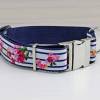 Hundehalsband mit Blumen, gestreift, blau, weiß und rosa, Gurtband in dunkelblau, maritim, geblümt, Halsband Bild 2