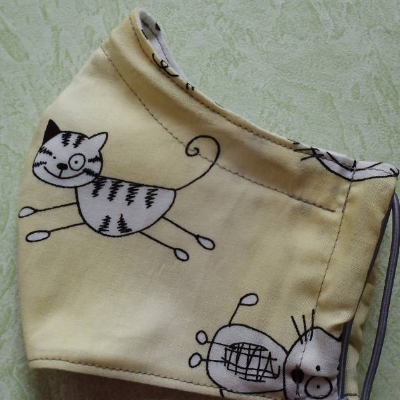 Mund und Nasen Maske, doppellagig genäht, mit Katzenmotiven, Frauengröße