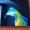 Arafrosch, Druck hinter Acrylglas, Blauer Ara, Bild mit Papagei, Bild Wohnzimmer, Froschbild, Frosch, Vogelbild, witziges Bild Bild 3