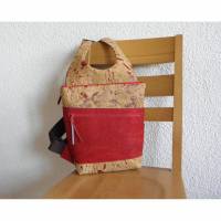 Rucksack aus Korkstoff, Korkrucksack, Korkleder, natur und rot, handgemacht, ein Unikat von Dieda Bild 1