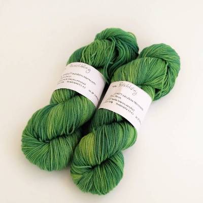 100g/ 300m LL extrafeine Merino Perlmutt handgefärbt