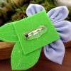 Brosche Blüte mit Perlen blau grün Anstecknadel Filz vegan Bild 2