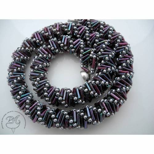 Collier Aubergine auffallend schön