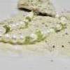 Sommerstimmung mit Perlenarmband - fröhliche echte Perlen und grüner Peridot Bild 1