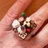Ring mit winzigen handmodellierten Pralinen aus Polymer Clay Bild 2