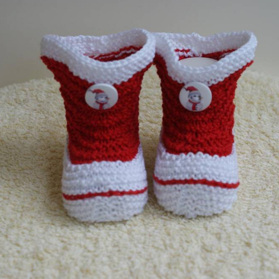 Babyschuhe  Winterstiefel  Handarbeit gestrickt, Baumwolle, rot-weiß
