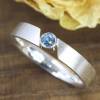 Schmaler Ring aus Silber 925/- mit eisblauem Topas Bild 3