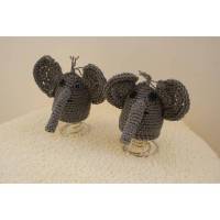 Eierwärmer graue lustige Elefanten gehäkelte Handarbeit mit Knopfaugen Bild 1