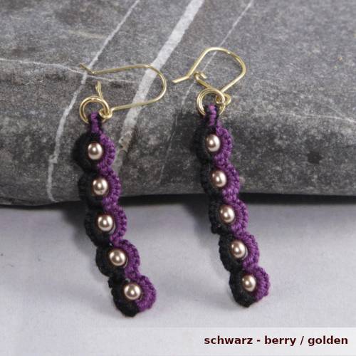 langer Ohrring Duett aus zwei Farben Baumwolle und einer Reihe Perlen an Ohrringteil 925er Silber (vergoldet)
