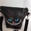 Kleine Handtasche Grinsekatze schwarzt Umhängetasche Halloween Tasche mit Anhänger Kunstleder Bild 5