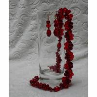Perlenset handgefädelt aus roten Wachsperlen und Acrylkristallen in türkischer Häkeltechnik Bild 1
