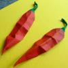 Rote Chilis // 3D-Wandbild aus Origami im Objektrahmen Bild 2