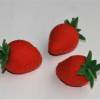 Erdbeere - "Erdbeersekt" - handgefilzt Bild 2