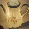 Schöne alte Kaffeekanne als Lampe aus Porzellan mit LED Bild 6