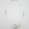 Doppelreihige Perlen-Halskette mit Naturstein in weiß silber mit Blattanhänger, 44cm plus Verlängerungskette Bild 2