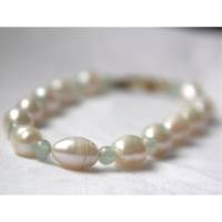 Perlenarmband mit Jade, Goldkarabiner 14K Bild 1